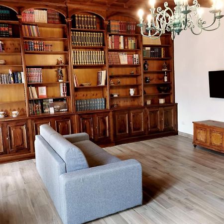 Casa Remo - Dolce Soggiorno Nella Piazza Di Greve Greve in Chianti Zewnętrze zdjęcie